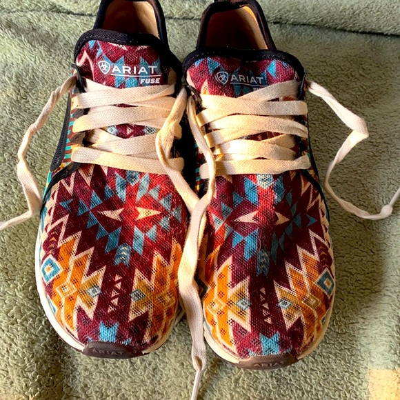 Ariat Shoes - Ariat Fuse Women’s Sneakers - 6.5